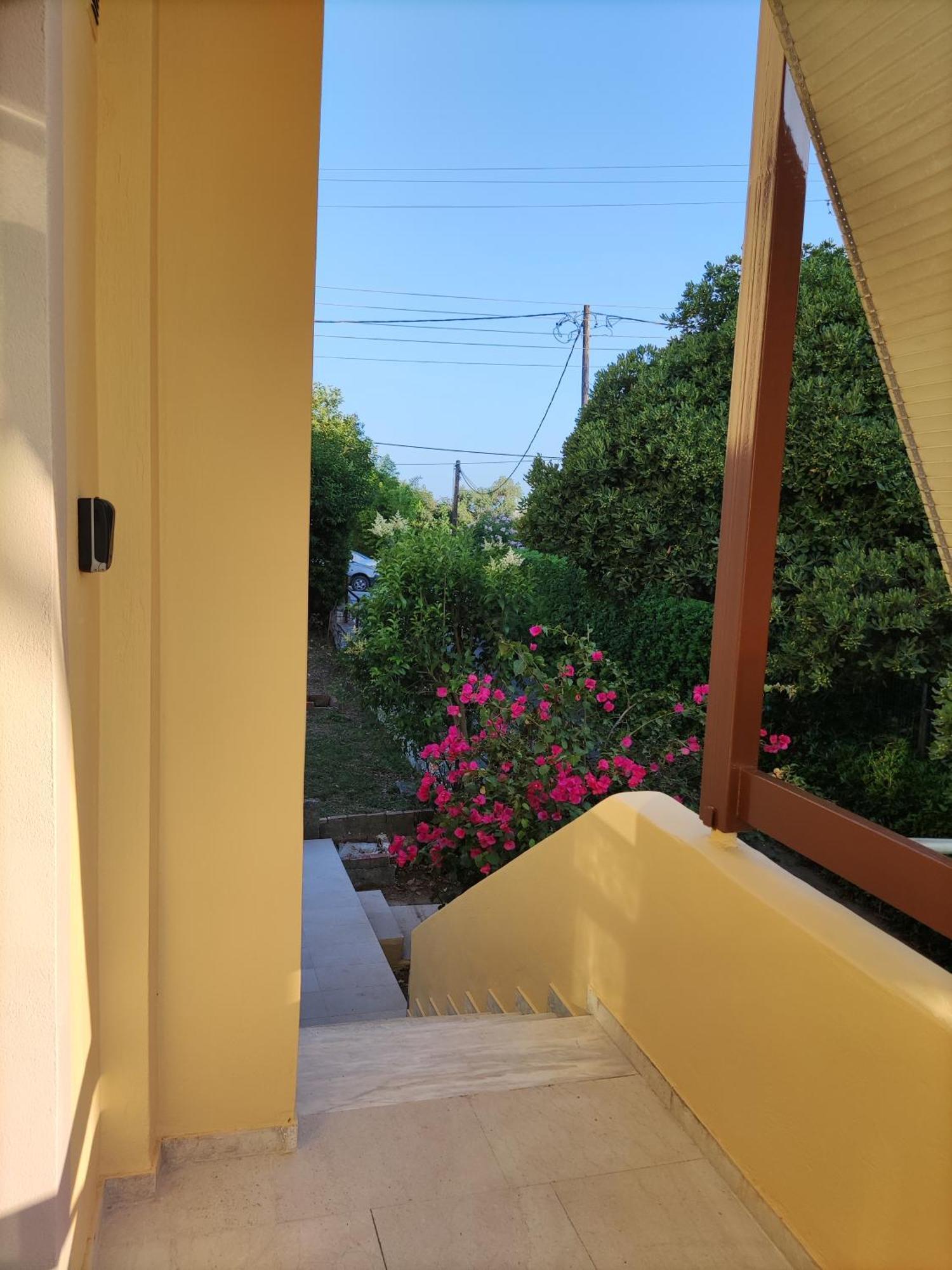 Angelique'S Cozy Apartment Alepou Ngoại thất bức ảnh